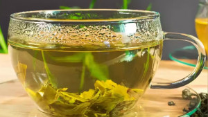 কীভাবে গ্রিন টি খেলে বিস্বাদ  লাগবে না