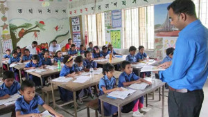 প্রাথমিকের শিক্ষক বদলিতেও লটারি করার চিন্তা