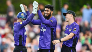 বিগ ব্যাশে রিশাদকে ধরে রাখল হোবার্ট