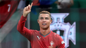 ‘ইতিহাসের সেরা ফুটবলার আমি’, দাবি রোনালদোর
