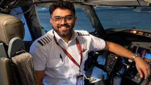 আমি কোনো যাত্রীকে মরতে দিতে চাইনি: ফ্লাইদুবাইয়ের সেই পাইলট