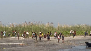 শরীয়তপুরে মা ইলিশ রক্ষা অভিযানে সংসদ সদস্য-প্রশাসনের ওপর হামলা, আটক ৪১