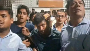 সাংবাদিকদের ওপর হামলার পর সিসিটিভি ফুটেজ মুছে ফেলার অভিযোগ