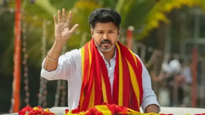 সিইসির বিরুদ্ধে কংগ্রেসের বিক্ষোভে যোগ দিল বিজয়ের টিভিকে