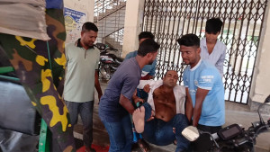 পাথরঘাটায় ছাত্রদল নেতার ওপর সন্ত্রাসী হামলা