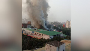 কালিয়াকৈরে ইবনে সিনা ঔষধ কারখানায় আগুন