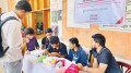 হাত বাড়ালেই বন্ধু