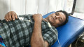 জ্যান্ত সাপ নিয়ে হাসপাতালে দংশনের শিকার ব্যক্তি