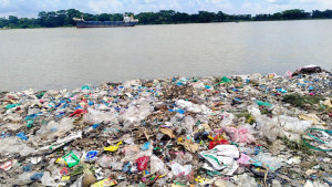 নলছিটিতে সুগন্ধা নদীতীর যেন ভাগাড়ে পরিণত