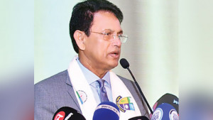 শিক্ষা মন্ত্রণালয়ের ঘাড়ে বন্দুক রেখে গুলি করা চলবে না