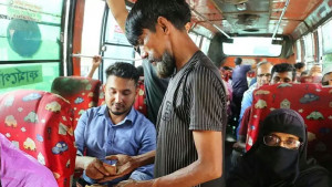 গাড়িতে বাড়তি ভাড়া, চলাফেরায় কাটছাঁট