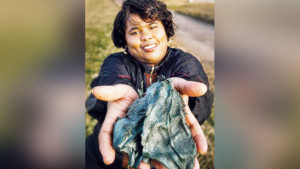 পৃথিবীতে মহাকাশ বর্জ্যের আঘাত