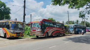চুয়াডাঙ্গা থেকে পাঁচ রুটে বাস ধর্মঘট