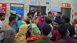 লিফট অচল রেখে কোটি টাকা আত্মসাৎ, রোগীদের ভোগান্তি