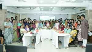 অনলাইন প্ল্যাটফর্ম নারী আন্দোলনের হাতিয়ার, একমাত্র মাপকাঠি নয়