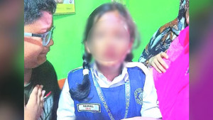 ‘নিজের সন্তানই নিরাপদ নয়, অন্যের নিরাপত্তা কীভাবে দেব’