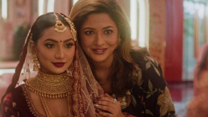 ভেনিসে ইতিহাস গড়ল ‘দ্য ডিফিকাল্ট ব্রাইড’