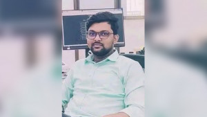 হবু বউয়ের সঙ্গে দেখা করতে এসে বাসচাপায় যুবক নিহত