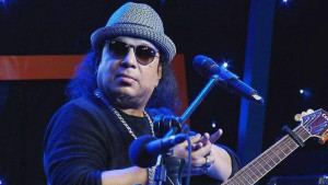 আইয়ুব বাচ্চুর ২০ গান নিয়ে অ্যালবাম ‘উত্তরাধিকার’ স্থগিত