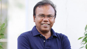 অসুস্থতা কাটিয়ে শুটিংয়ে ফিরলেন ফজলুর রহমান বাবু