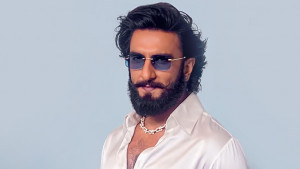 ‘ধুরন্ধর’-এর পর নতুন চমক, রণবীরের ‘প্রলয়’ লুক ফাঁস