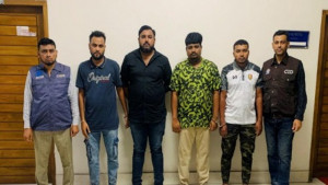 অনলাইন জুয়ার মাধ্যমে অর্থ হাতিয়ে বিদেশে পাচার করতেন তারা
