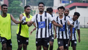 শেষ মুহূর্তের গোলে কিংসকে রুখে দিল আরামবাগ