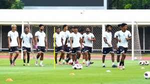 সিঙ্গাপুরের বিপক্ষে বাংলাদেশের একাদশে জামাল-শুকি