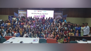 রাজনীতিতে নারীর দৃশ্যমান অংশগ্রহণ, সিদ্ধান্তে বৈষম্যের অভিযোগ