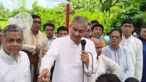লং মার্চ থেকে বিরত থাকেন, মসজিদে বসে বয়ান-রাজনীতির দিন শেষ: পানিসম্পদমন্ত্রী
