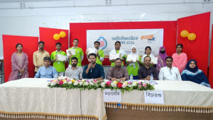 যশোরে বিজ্ঞান বিতর্ক উৎসবে চ্যাম্পিয়ন সরকারি বালিকা উচ্চ বিদ্যালয়