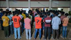 চাঁদপুরে কিশোর গ্যাংবিরোধী অভিযানে আটক ৩৭০