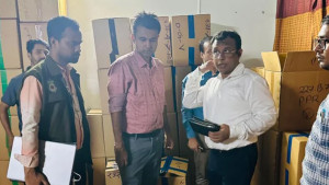 সিগারেটে সাড়ে ৭২ কোটি টাকার রাজস্ব ফাঁকি উদঘাটনের দাবি
