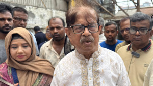 রাড্ডায় হামলাকারীদের পেছনে ‘বড় ভাই’ বা ‘বড় আপা’ আছে: মান্না