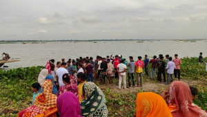 সোনারগাঁয়ে গোসলে নেমে তিন স্কুলশিক্ষার্থী নিখোঁজ