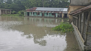 বিষখালী নদীর ভাঙনে ঝুঁকিতে পড়েছে চার বিদ্যালয়