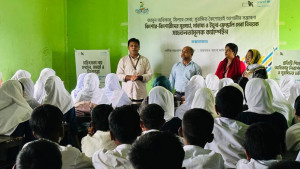 কক্সবাজারে শিক্ষার্থীদের স্বাস্থ্য ও নিরাপত্তায় বিশেষ প্রচারণা