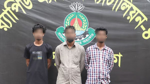 দারুসসালামে স্ত্রীকে গুলি, স্বামীসহ গ্রেপ্তার ৩