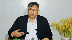 গণমাধ্যমের সুরক্ষায় অংশীজনদের সুপারিশ আমলে নিয়ে খসড়া প্রণয়ন করা হবে: স্বরাষ্ট্রমন্ত্রী