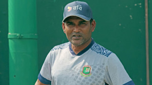 মালয়েশিয়াকে হালকাভাবে নেওয়ার সুযোগ নেই, সতর্ক সালাউদ্দিন