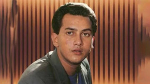 তিন দশক পেরিয়ে গেলেও কমেনি সালমানের মুগ্ধতা