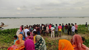 সোনারগাঁয়ে তিন স্কুলছাত্রের মৃত্যু: বাল্কহেডসহ ৪ জন আটক