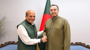 ভারতে পলাতকরা যাতে অস্থিতিশীলতা সৃষ্টি করতে না পারে: হাইকমিশনারকে মাহদী আমিন