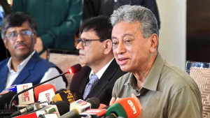 জনগণের কাছে নিরাপদ পানি পৌঁছানো সরকারের সেবা নয়, দায়িত্ব: অর্থমন্ত্রী