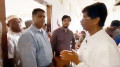 ‘সুইপার আর হারপিক নিয়ে আসেন, আমি বাথরুম ক্লিন করব’