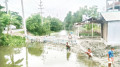 লেক ভরাট করে রাস্তা