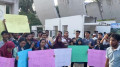 চার দাবিতে ১২ ঘণ্টার আল্টিমেটাম কুবি শিক্ষার্থীদের