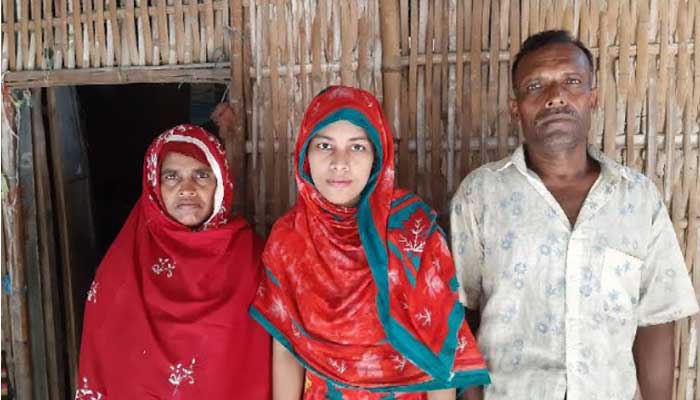 চিকিৎসক হওয়ার স্বপ্ন কি ভেঙেই যাবে খাদিজার! চিকিৎসক হওয়ার স্বপ্ন কি ভেঙেই যাবে খাদিজার!