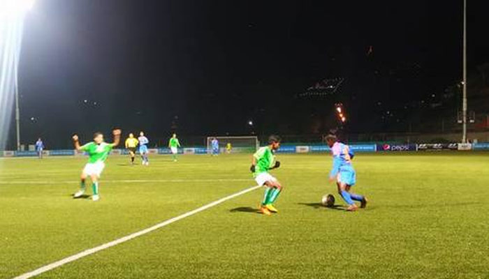 টাইব্রেকারে শিরোপা হারাল মেয়েরা