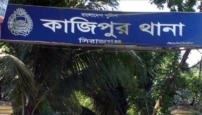মেয়েকে উত্যক্তের প্রতিবাদ করায় বাবা খুন, গৃহশিক্ষক আটক